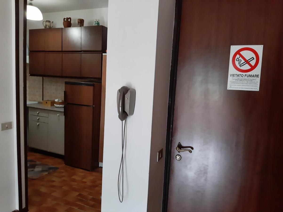 Bilocale A Piazza Brembana Lägenhet Exteriör bild